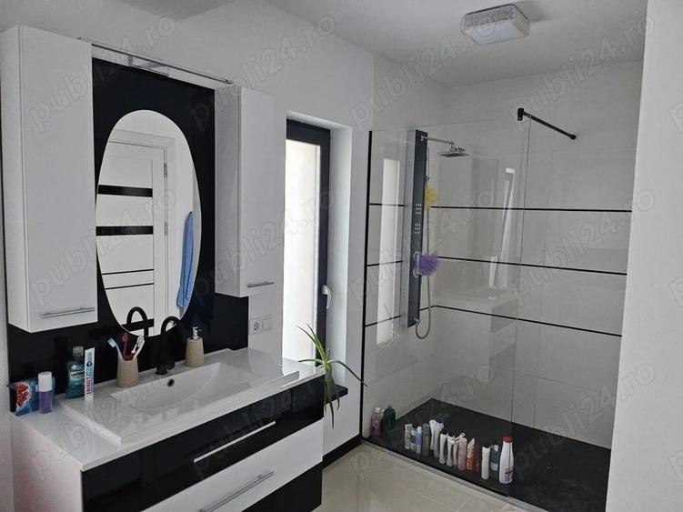 Vand casa deosebita in Selimbar - 5