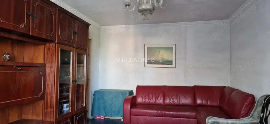 Vand Apartament CALAFAT