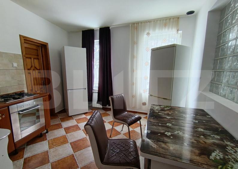 Casa Ultracentral cu 5 camere in suprafa?a de 300 mp ?i - 4