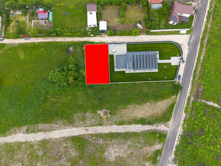 Teren Construcții intravilan de 511 mp, în Bartolomeu