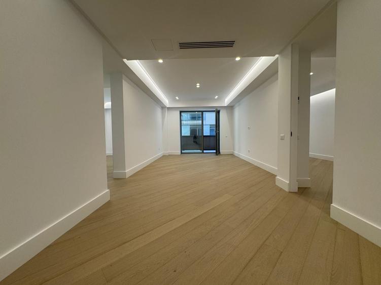 3 CAMERE || CORTINA 126 || EROUIANCU NICOLAE - 2