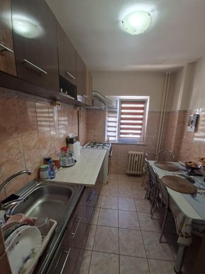 Apartament 2 camere, 38 mp, zona Ciuperca - 3