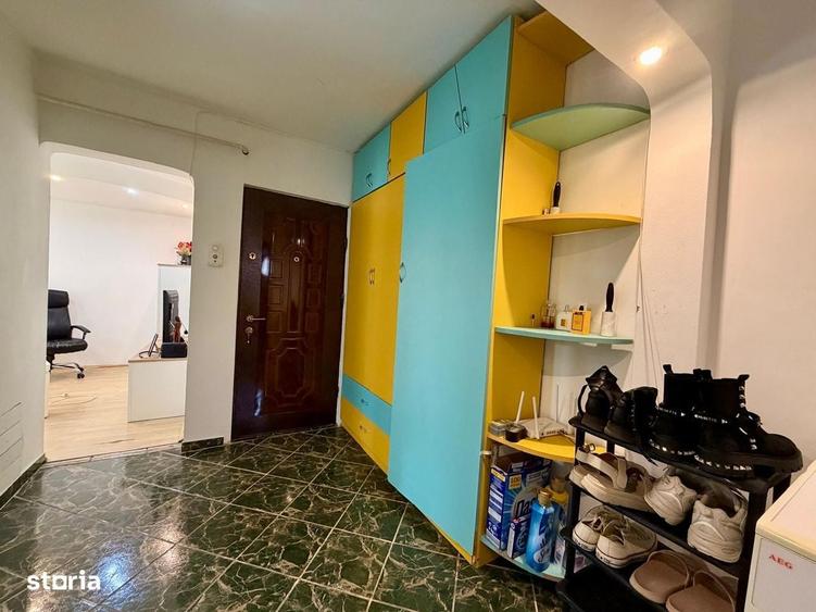 Apartament cu 2 camere decomandat, mobilat în Nicolina
