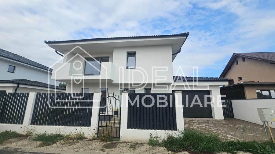 Casă individuală cu 5 camere cu Canalizare în Șelimbăr
