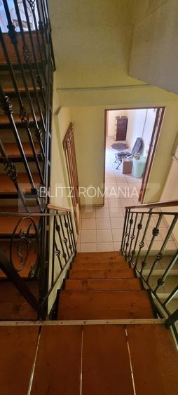 Apartament cu 3 camere, 146.72 mp, zona Sud Vest