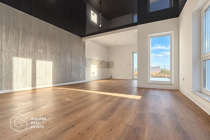 Duplex cu 4 camere cu Canalizare în Săcălaz