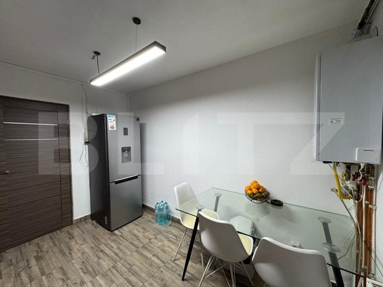 Apartament 3 camere decomandat, 2 bai, 75 mp total - Brazda lui Novac - 12