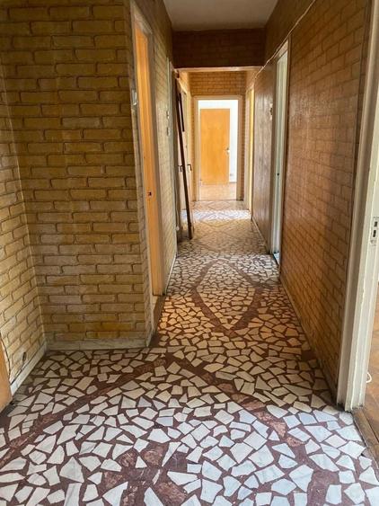 Apartament cu 4 camere în Pantelimon