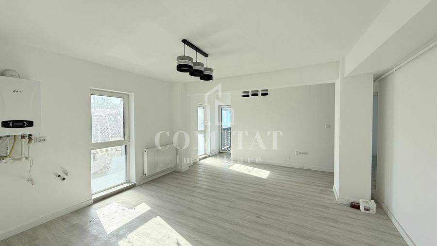 Apartament cu 3 camere decomandat în Dâmbul Rotund