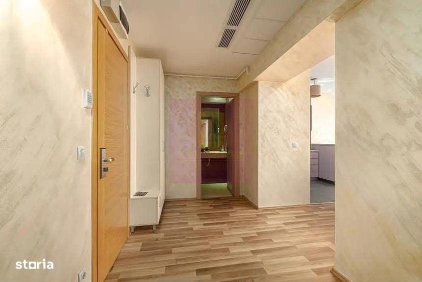 Apartament cu 3 camere în Central