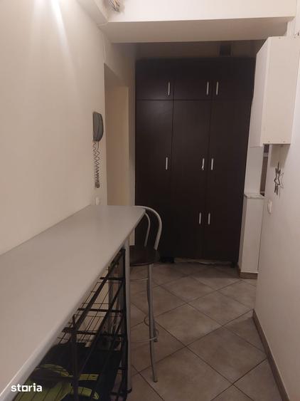 Apartament cu 2 camere decomandat în Dorobanți