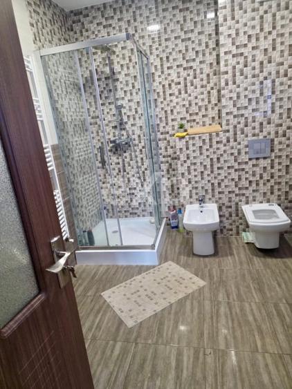 Apartament de închiriat – 4 camere, decomandat – Tractorul, Brașov- 120 mp. - 10