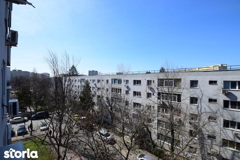 Apartament cu 2 camere decomandat, mobilat în Titan — fotografia 3