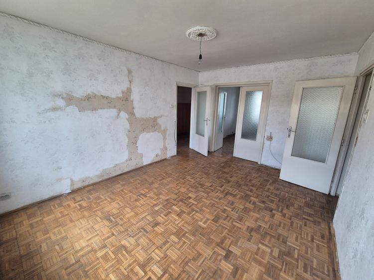 Apartament 3 camere Micro 1 - 9