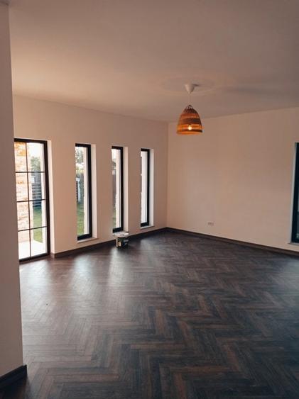 casa / vila Stefanesti , "La Cheie'' , finisaje + pozitie DEOSEBITA ! - 5