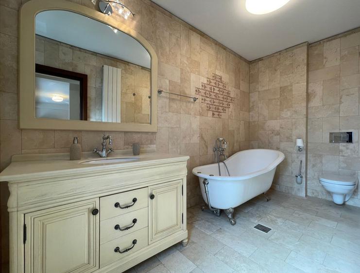 Faleza Nord - Universitate, Vila D+P+2 langa plaja, mobilata si utilata lux - 37