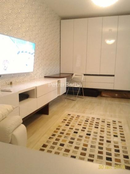Apartament 2 camere, Decomandat, Mircea cel Bătrân