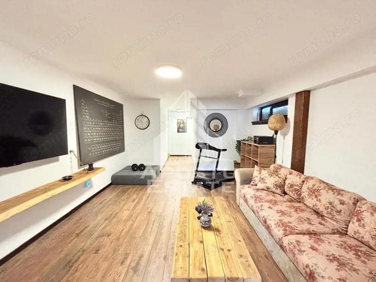 Casa individuala cu 5 camere pe 3 nivele, in Sanandrei - 2