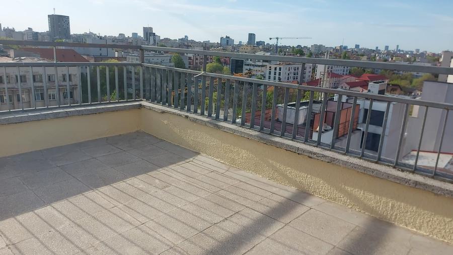 B-dul Unirii 112Mp Centrala - Apartament 3 camere cu terasă panoramică 30Mp - 2