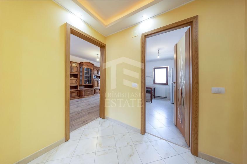 Apartament cu 3 camere decomandat, mobilat în Electroprecizia