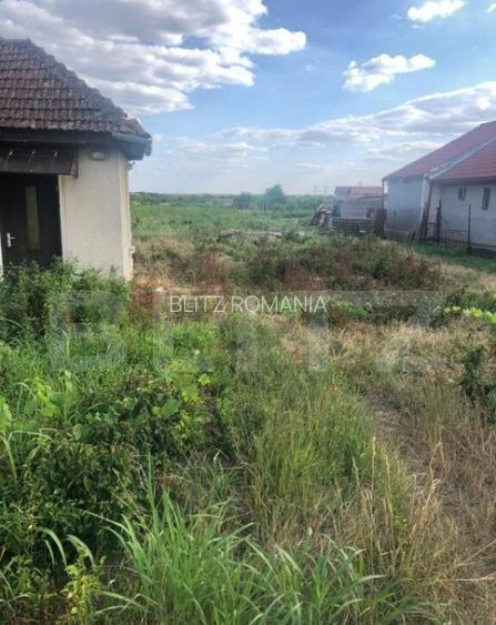 Teren intravilan, 1.331 mp, in Giarmata!