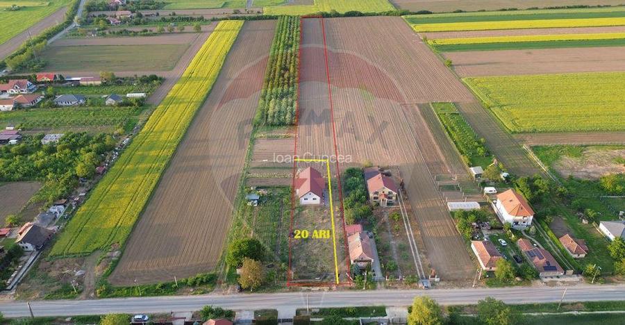 Casa cu 5 camere finisata si 10.400 m2 teren de vanzare... Casa cu 5 camere finisata si 10.400 m2 teren de vanzare...