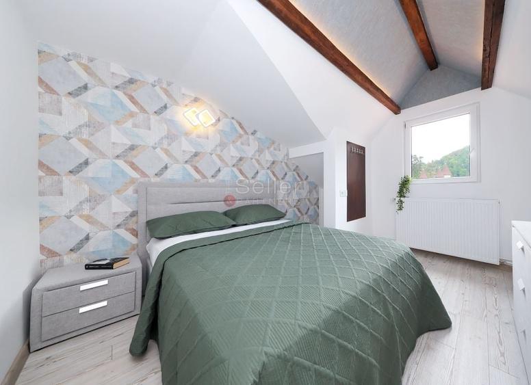 Proximitate imediata fata de Castelul Bran - 17