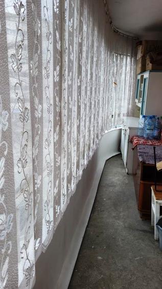 Închiriere apartament 2 camere, decomandat, etaj 2, Bd. Unirii, - 10