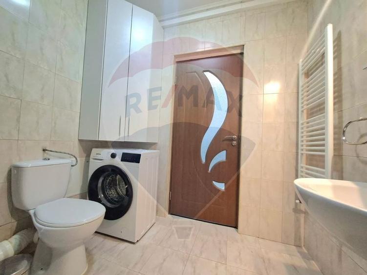 Apartament 2 camere de închiriat – Bloc Via Romana, etaj 2 - 12