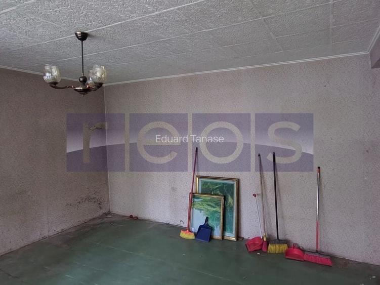 VANZARE GARSONIERA SPATIOASA I LIBERA I METROU I RAUL DOAMNEI