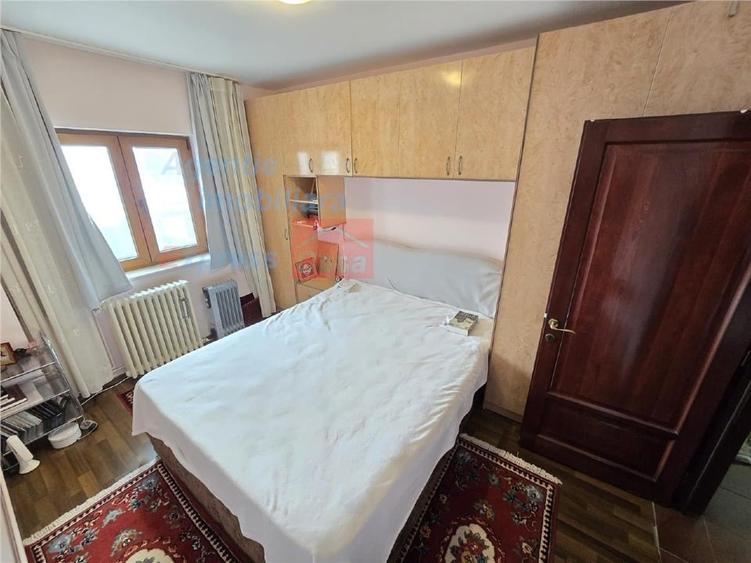 Apartament 3 camere Tătărași str. Ciurchi - 6