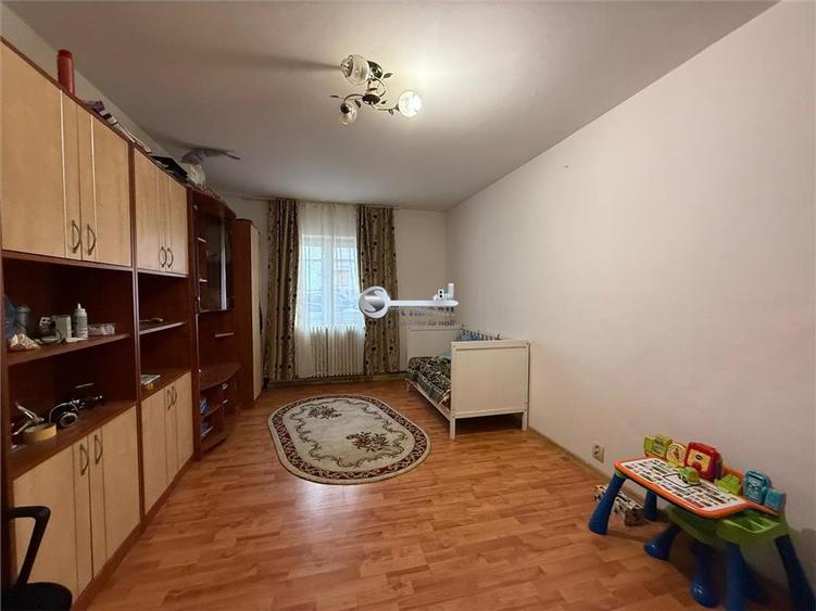 2 CAM PODU DE FIER,  TUDOR VLADIMIRESCU,  DECOMANDAT, MUTARE IMEDIATA - 10