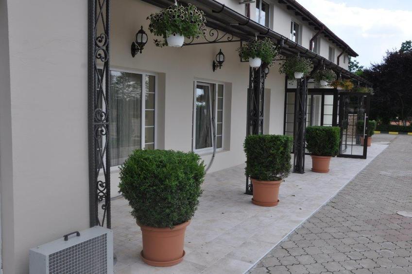 Complex modern de cazare si spatii pentru evenimente private si corporate - 7