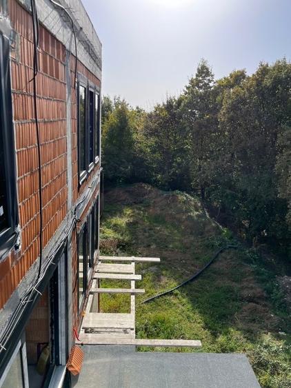 Casa Babana,  170mp + terase + subsol, inconjurata de padure, direct proprietar - 6