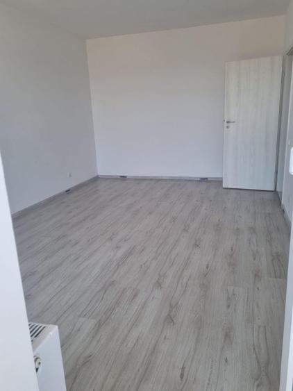 2 camere, langa metrou, mutare imediata - 4