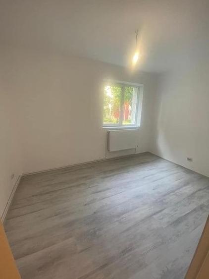 Apartament 2 camere, decomandat, zona Alexandru cel Bun - 3