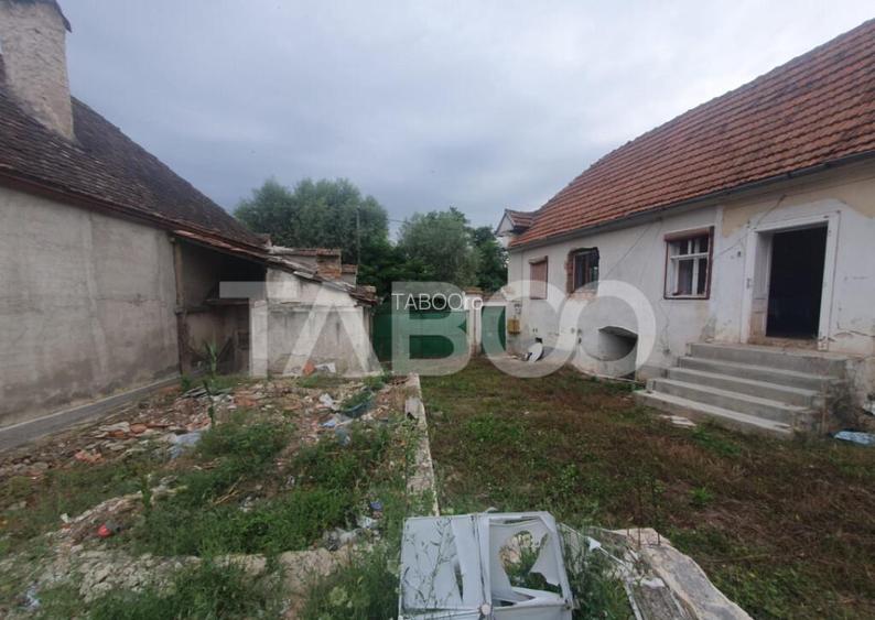 Casa de vanzare in Grid 87 mp utili + anexe beci si sura