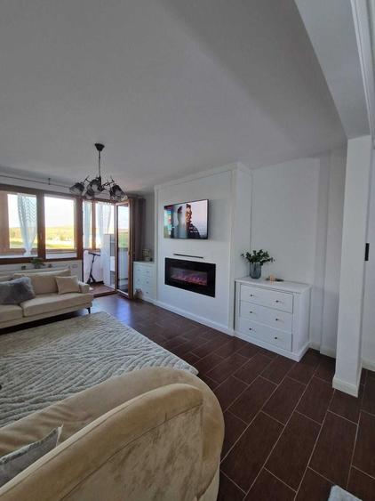 Apartament cu 2 camere decomandat în Exterior Vest