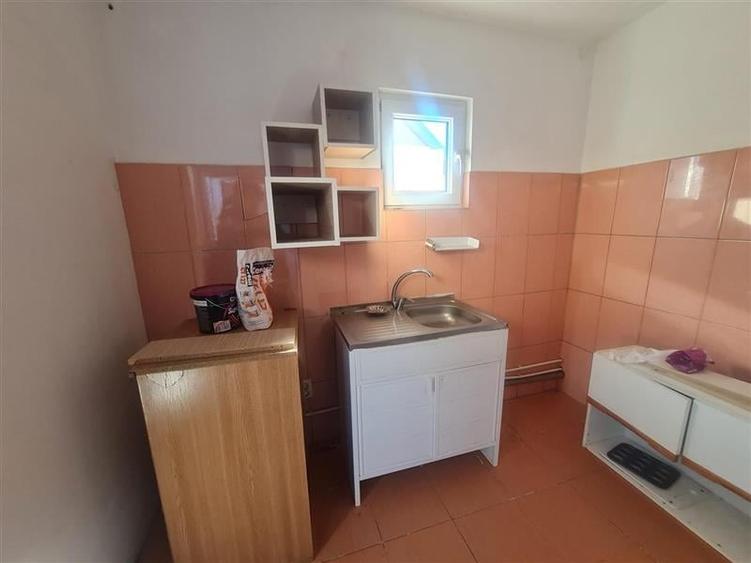 Doua casute tip A Frame, totul pe un teren de 300 mp, Ghimbav, Brasov - 4