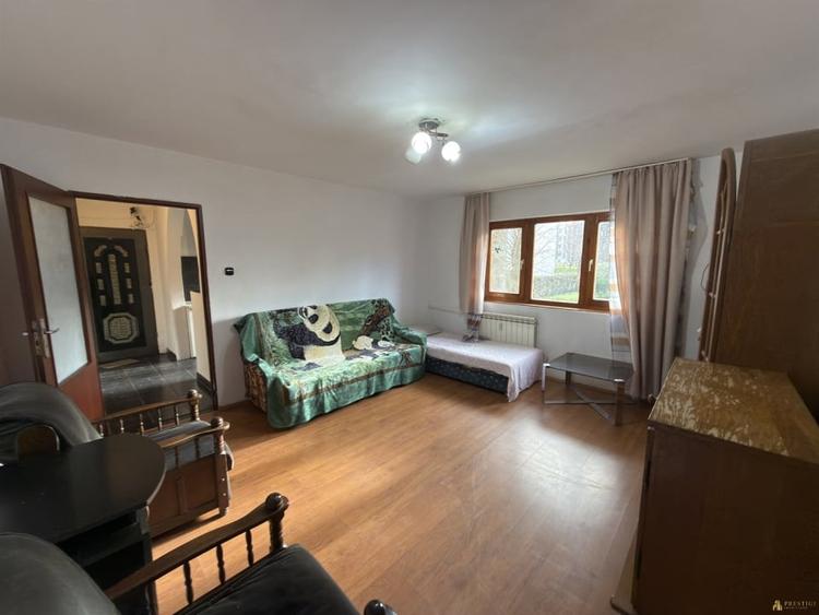 Apartament 2 camere tip Q de vanzare la parter, str. Feldioarei - 6