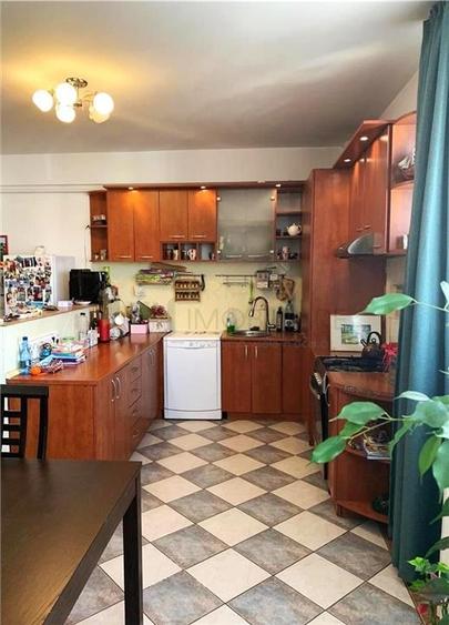 ODOBESCU - PENTHOUSE - 6 cam - 3 bai - centrala - clima - loc parcare - 16