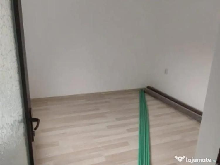 Casa 5 camere situata in zona CET - 3