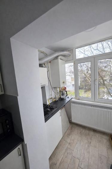 Apartament 2 camere decomandat,et2,Tig. 3, renovat complet, mobilat - 3