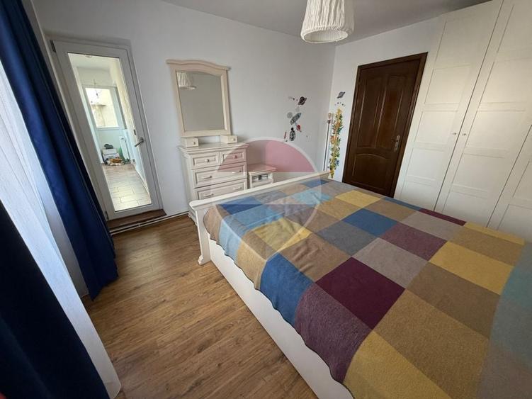 Apartament cu 3 camere decomandat în Brazda lui Novac
