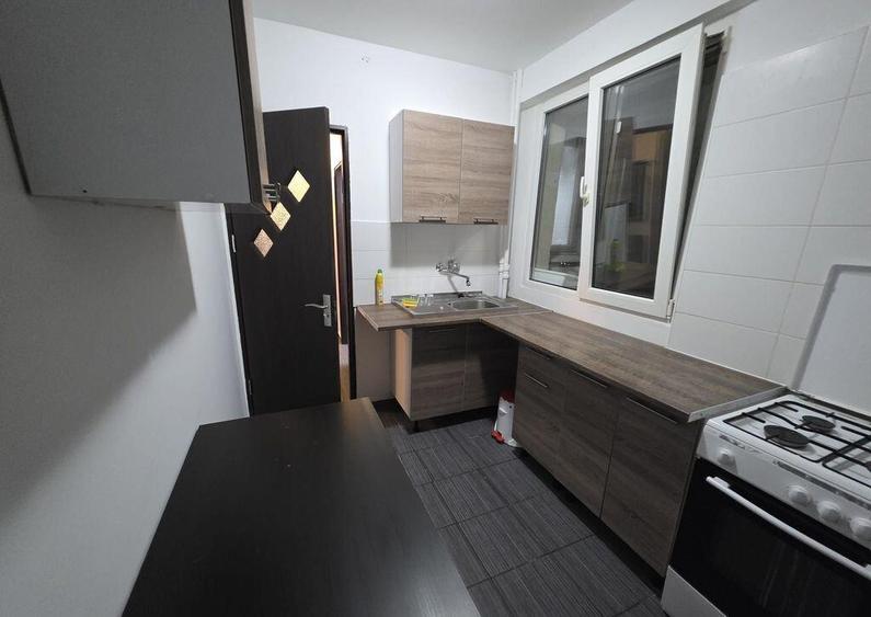 Apartament 2 camere decomandat Eroii Revolutiei - Metrou - 9