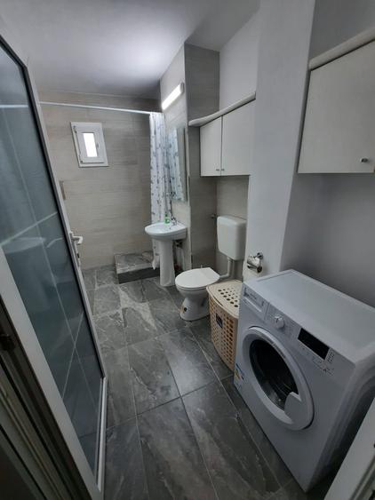 Proprietar inchiriez apartament cu 2camere decomandate - 8