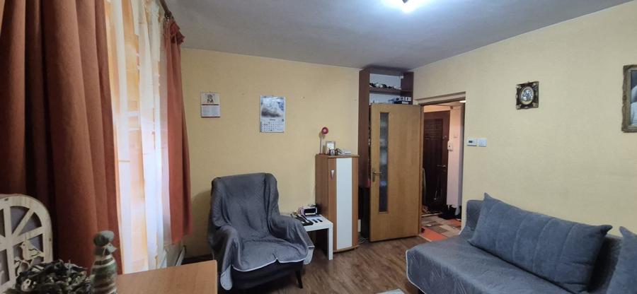 Luica - Garsoniera centrala proprie , ideal investitie - 3