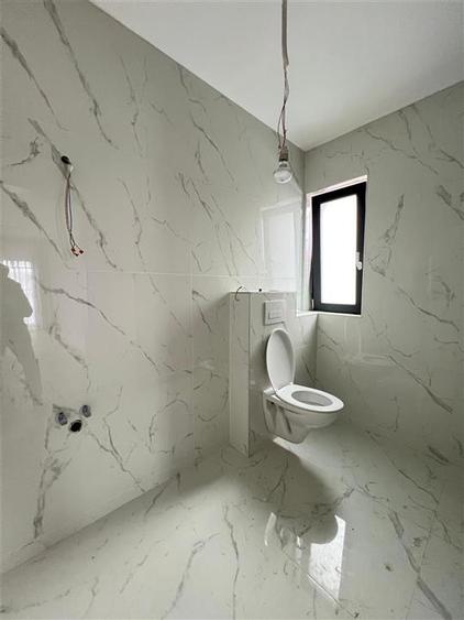 Vila FINALIZATA SI INTABULATA 4 Camere - Valea Adanca - 5 Drumuri - 8