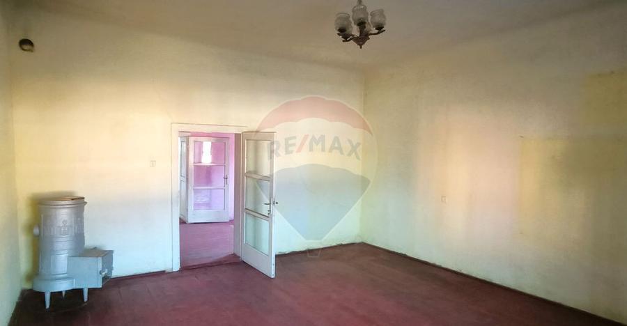 Casa cu istorie in inima Dumbraveniului 15 min. de... - 21