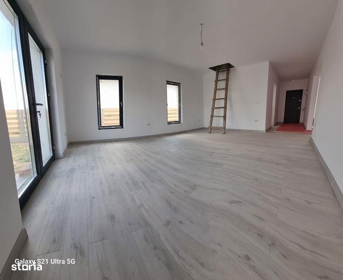 Casa singur in curte,3 camere mansarda utila/teren 300mp - 3